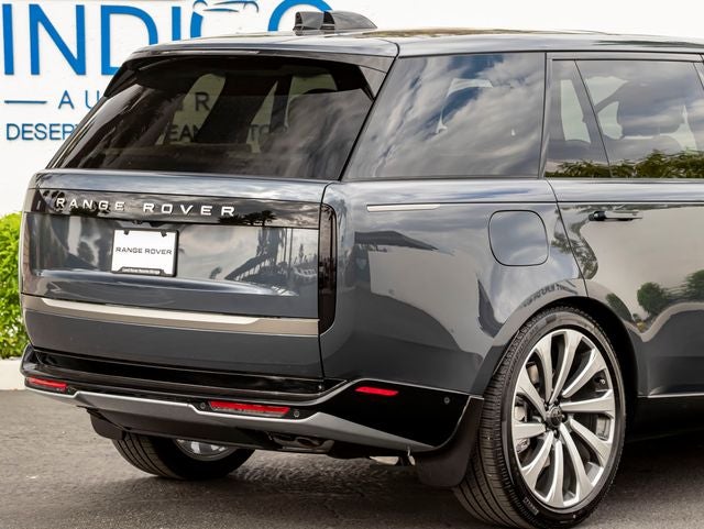 2026 Land Rover Range Rover SE LWB