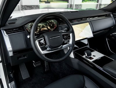 2025 Land Rover Range Rover SE LWB