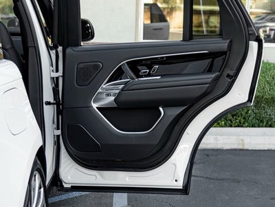 2025 Land Rover Range Rover SE LWB