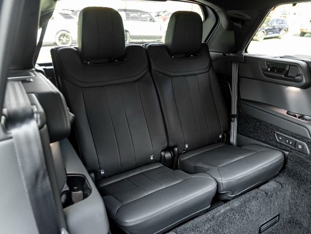 2025 Land Rover Range Rover SE LWB