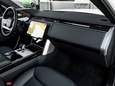 2025 Land Rover Range Rover SE LWB