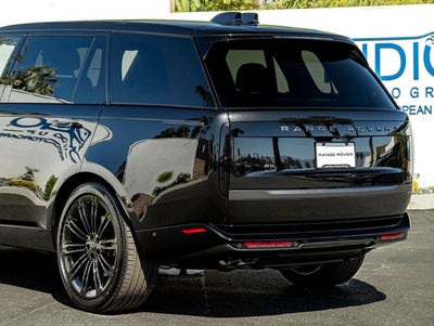 2026 Land Rover Range Rover SE LWB