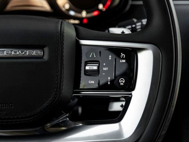 2026 Land Rover Range Rover SE LWB