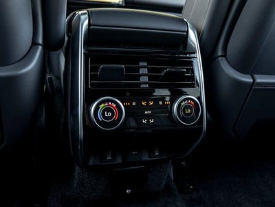 2026 Land Rover Range Rover SE LWB