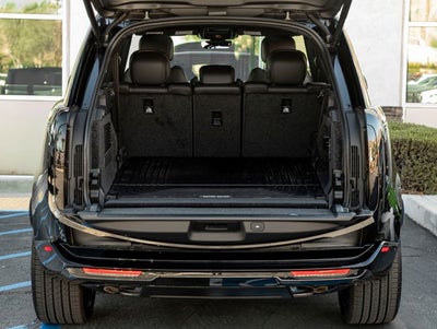 2026 Land Rover Range Rover SE LWB