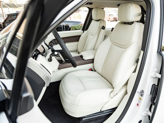 2026 Land Rover Range Rover SE LWB