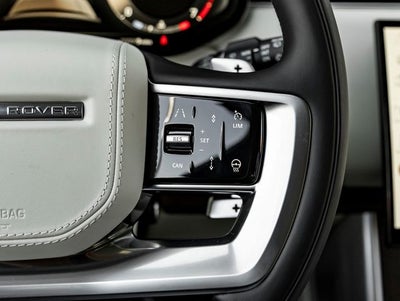 2026 Land Rover Range Rover SE LWB