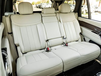 2026 Land Rover Range Rover SE LWB
