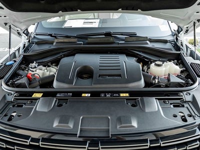 2026 Land Rover Range Rover SE LWB