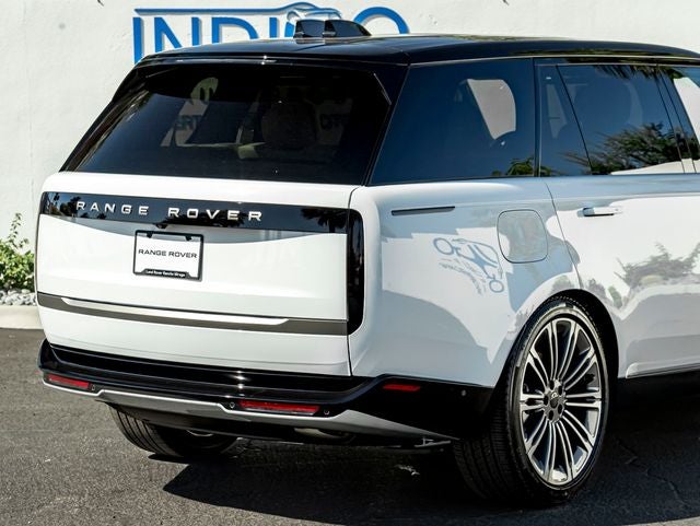 2026 Land Rover Range Rover SE LWB