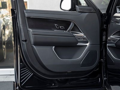 2026 Land Rover Range Rover SE LWB