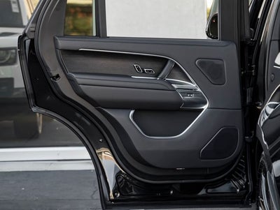 2026 Land Rover Range Rover SE LWB