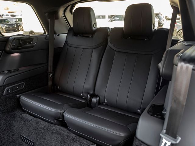 2026 Land Rover Range Rover SE LWB
