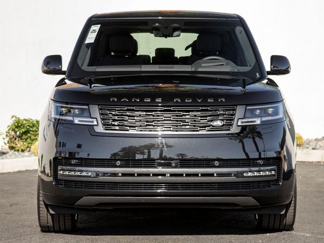2026 Land Rover Range Rover SE LWB