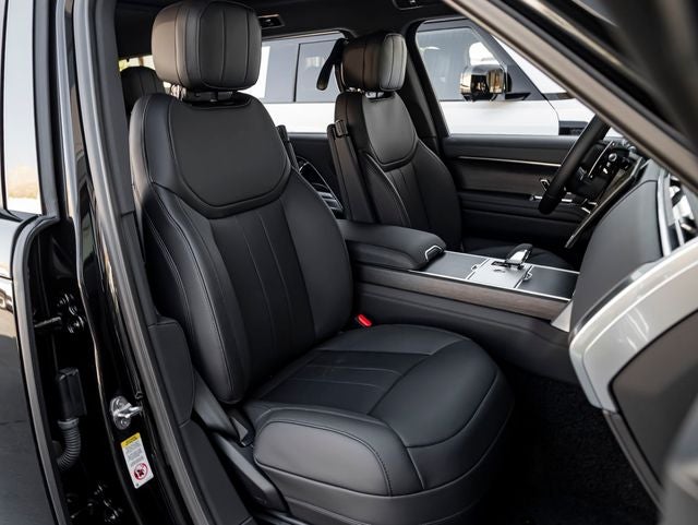 2026 Land Rover Range Rover SE LWB