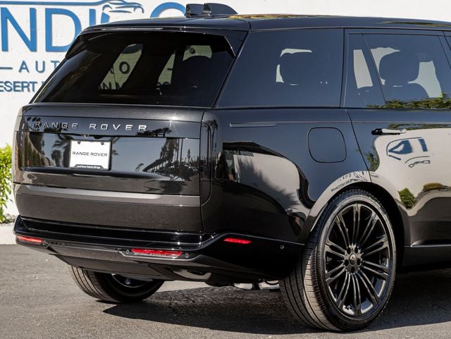 2026 Land Rover Range Rover SE LWB