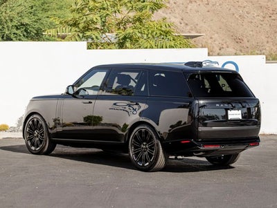2026 Land Rover Range Rover SE LWB