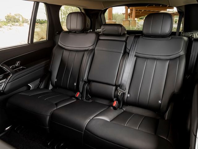 2026 Land Rover Range Rover SE LWB