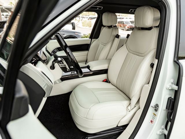 2026 Land Rover Range Rover SE LWB