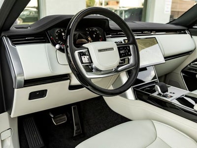 2026 Land Rover Range Rover SE LWB