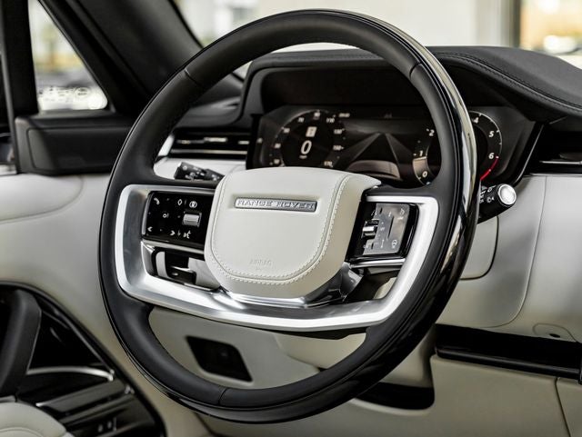 2026 Land Rover Range Rover SE LWB