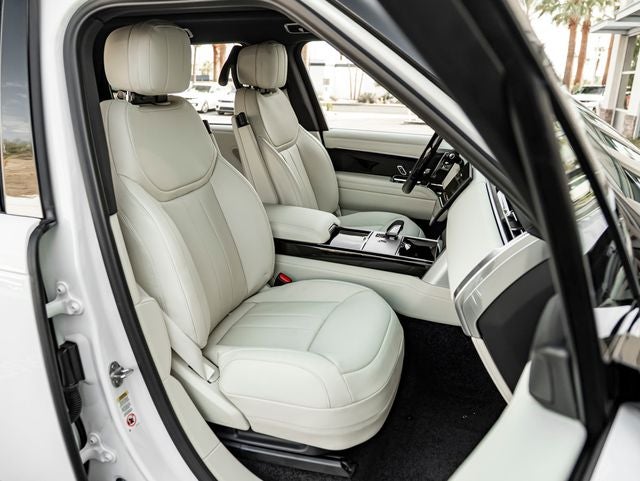 2026 Land Rover Range Rover SE LWB