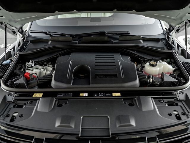 2026 Land Rover Range Rover SE LWB