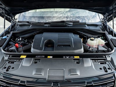 2026 Land Rover Range Rover SE LWB