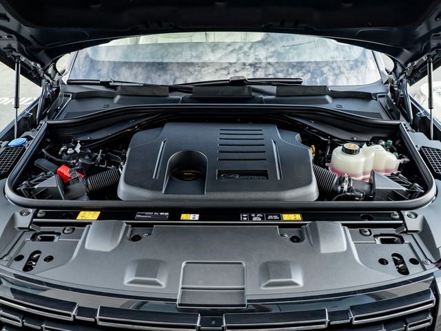 2026 Land Rover Range Rover SE LWB