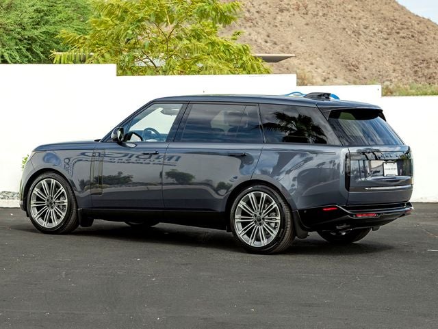 2026 Land Rover Range Rover SE LWB