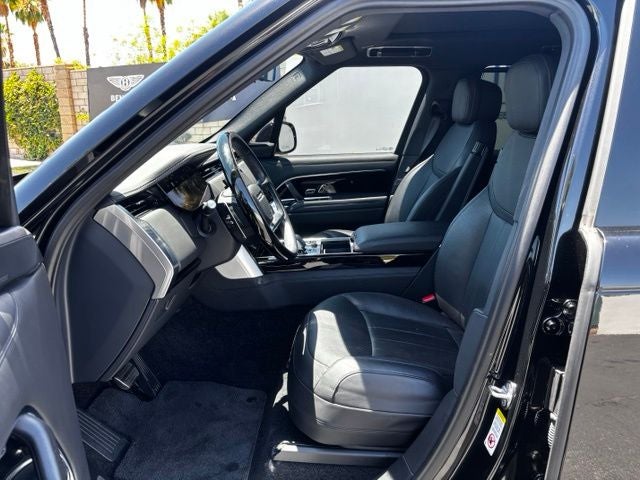 2023 Land Rover Range Rover SE LWB