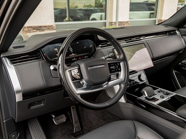 2023 Land Rover Range Rover SE LWB