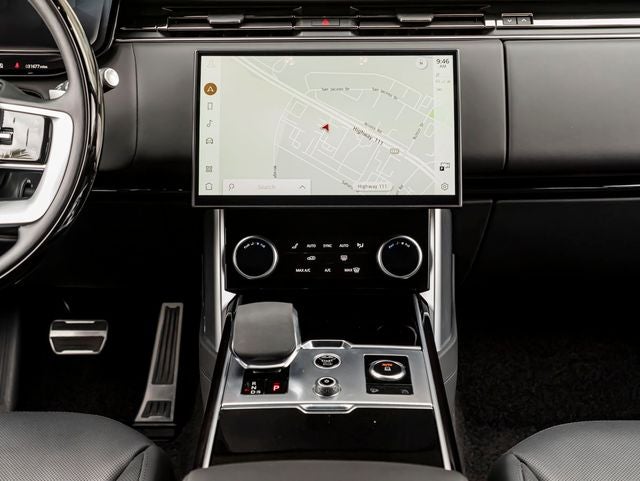 2023 Land Rover Range Rover SE LWB