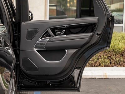 2023 Land Rover Range Rover SE LWB