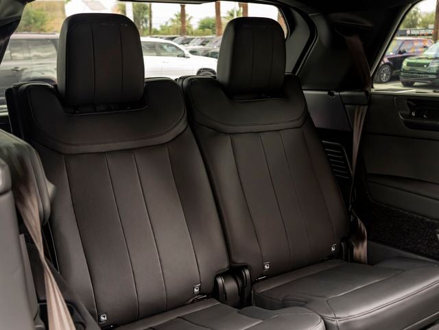 2023 Land Rover Range Rover SE LWB