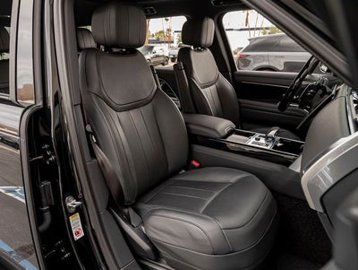 2023 Land Rover Range Rover SE LWB