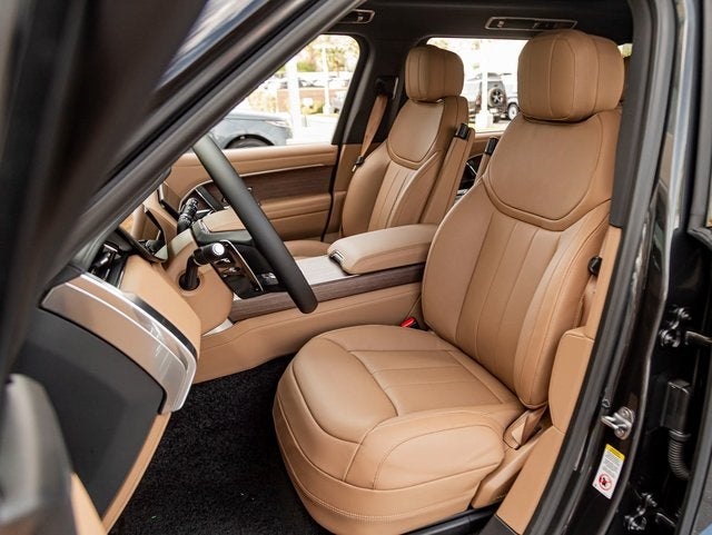 2026 Land Rover Range Rover SE LWB