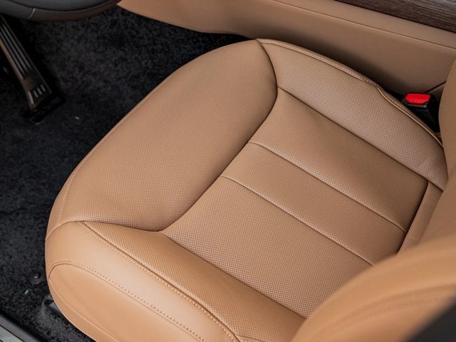 2026 Land Rover Range Rover SE LWB