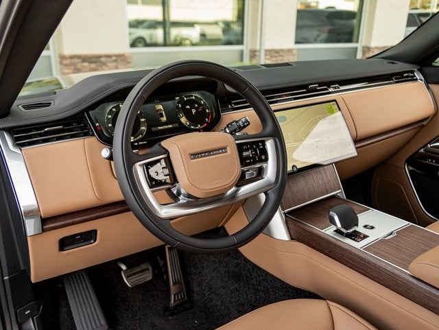 2026 Land Rover Range Rover SE LWB