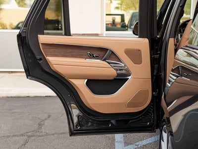 2026 Land Rover Range Rover SE LWB