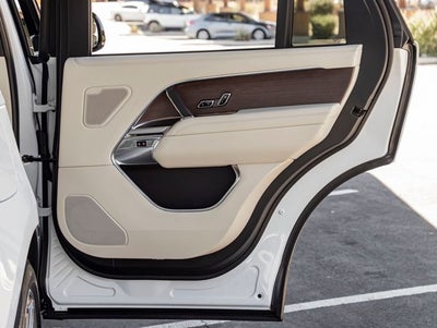 2026 Land Rover Range Rover SE LWB