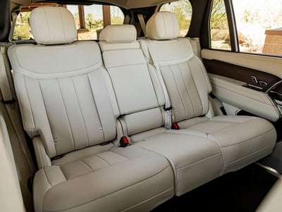 2026 Land Rover Range Rover SE LWB