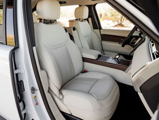 2026 Land Rover Range Rover SE LWB