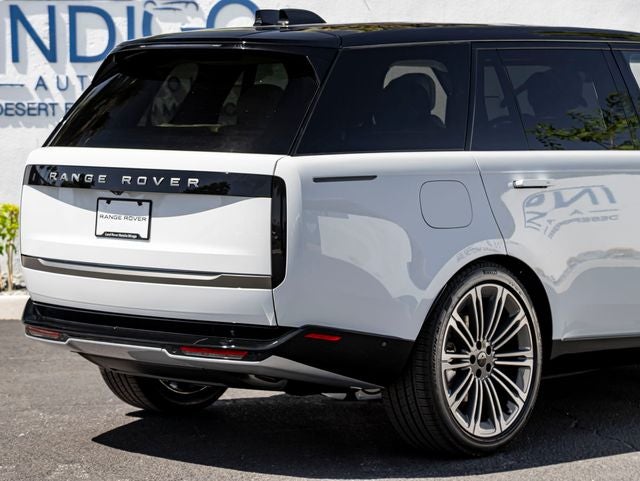 2026 Land Rover Range Rover SE LWB