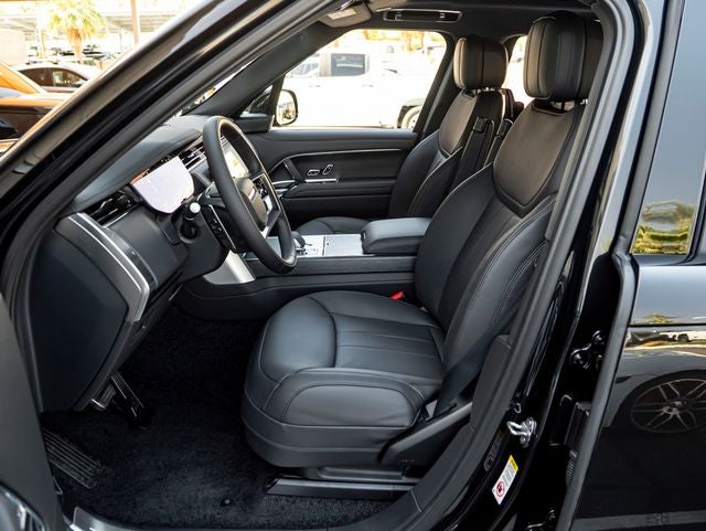 2026 Land Rover Range Rover SE LWB
