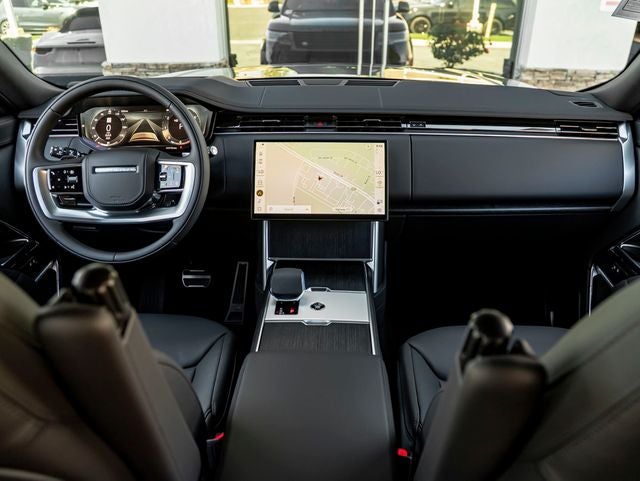 2026 Land Rover Range Rover SE LWB