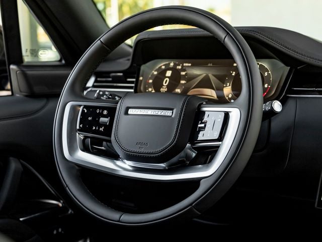 2026 Land Rover Range Rover SE LWB
