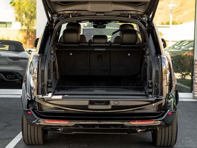 2026 Land Rover Range Rover SE LWB