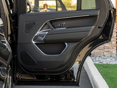 2026 Land Rover Range Rover SE LWB
