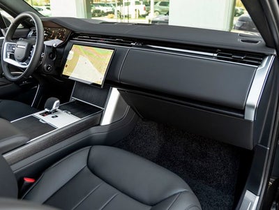 2026 Land Rover Range Rover SE LWB